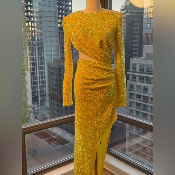 🆕 BRONX & BANCO 🧿 NWOT Ricky Asymmetrical Sequins Gown, Lemon - Sz M US 6 - Picture 4 of 16